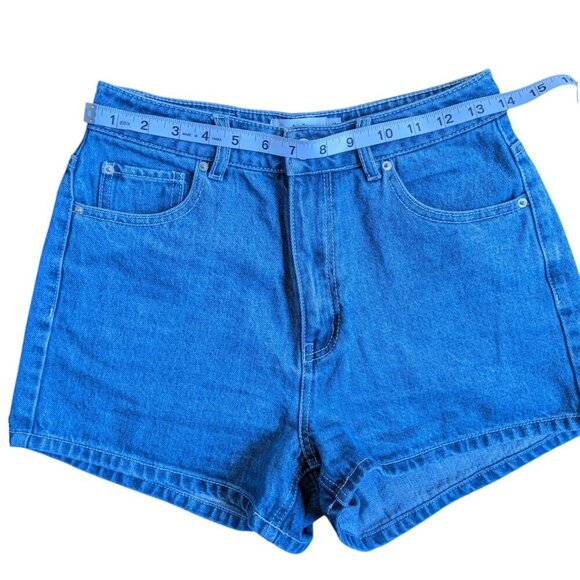 Simons Blue Jean Shorts with Pockets Women Size 27 - Picture 4 of 6